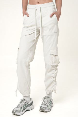 Training Cargo Pants in Eggshell