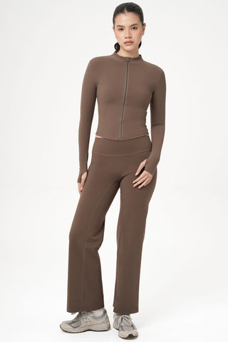 Smooth Straight Pants in Choco