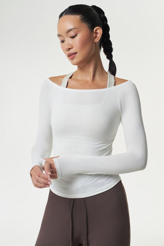 Finesse Off Shoulder Top in White