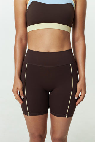 Prana Contrast Biker Shorts in Espresso Butter