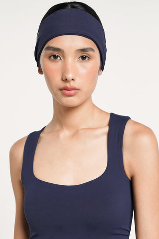 Conquer Headband in Midnight Navy