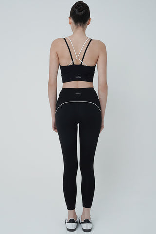 Race Legging in Black (XS & S LEFT)