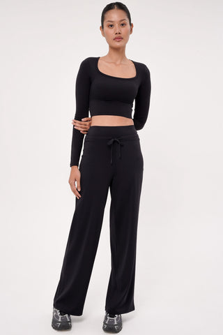 Ripple Long Sleeve Bra Top in Black