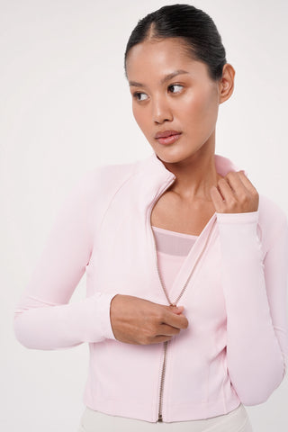 Form-Fit Cropped Jacket in Blossom