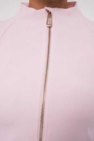 Form-Fit Cropped Jacket in Blossom