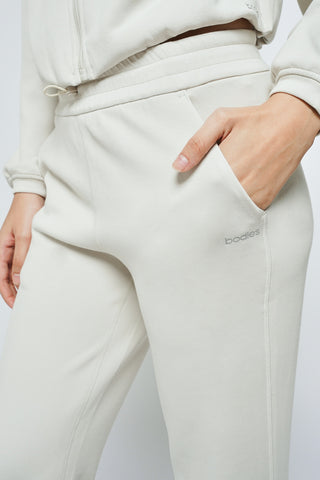 Chill Sweatpant in Eggshell
