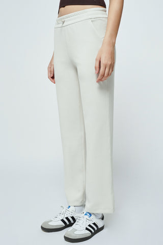 Chill Sweatpant in Eggshell