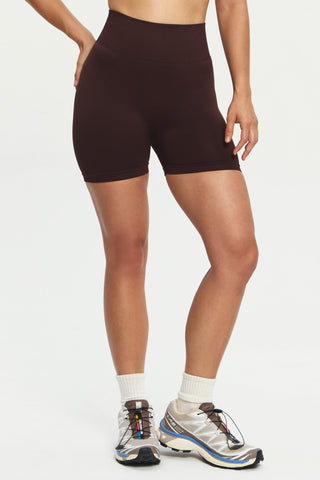 Pursue Shorts in Espresso