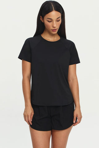 Endure Top in Black