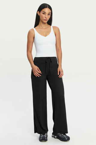 Persona Tank Top in White (Built in bra)