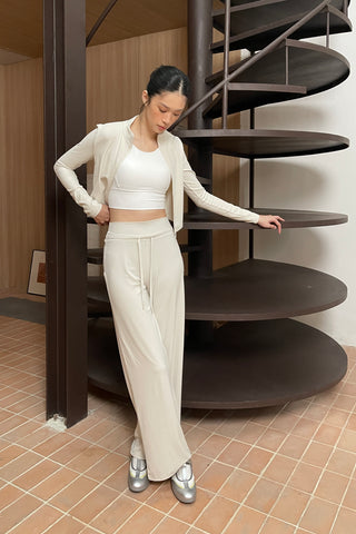 Outline Ribbed Jacket in Eggshell