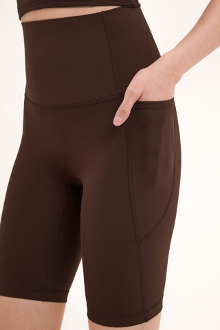 Energy Biker Shorts in Espresso