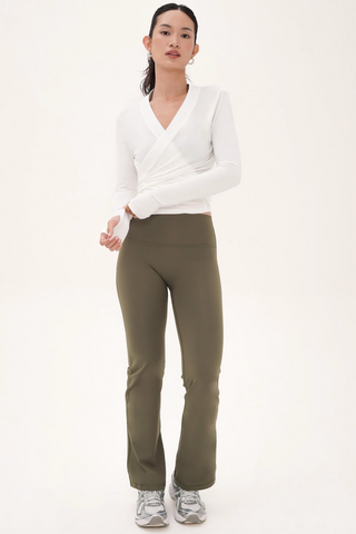 Valley Wrap Top in White (L-XL LEFT)