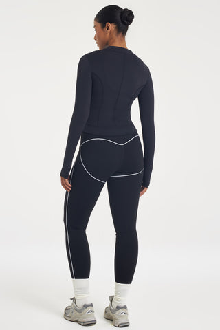 Sculpt Thermal Jacket in Black