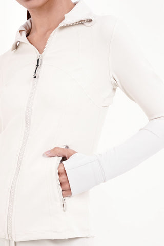 Luxe+ Contour Jacket in Eggshell