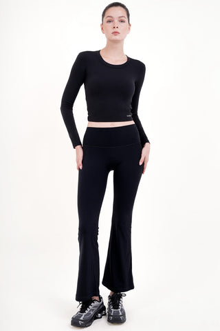 Ultraflare Pants in Black