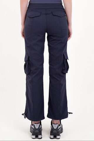 Training Cargo Pants in Midnight Navy