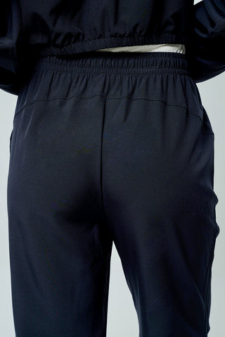 Kinetic Jogger in Black