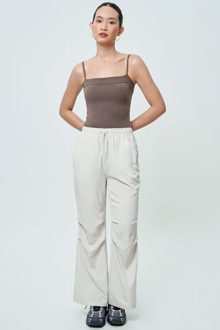 Kinetic Jogger in Oat