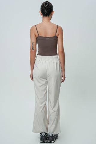 Kinetic Jogger in Oat