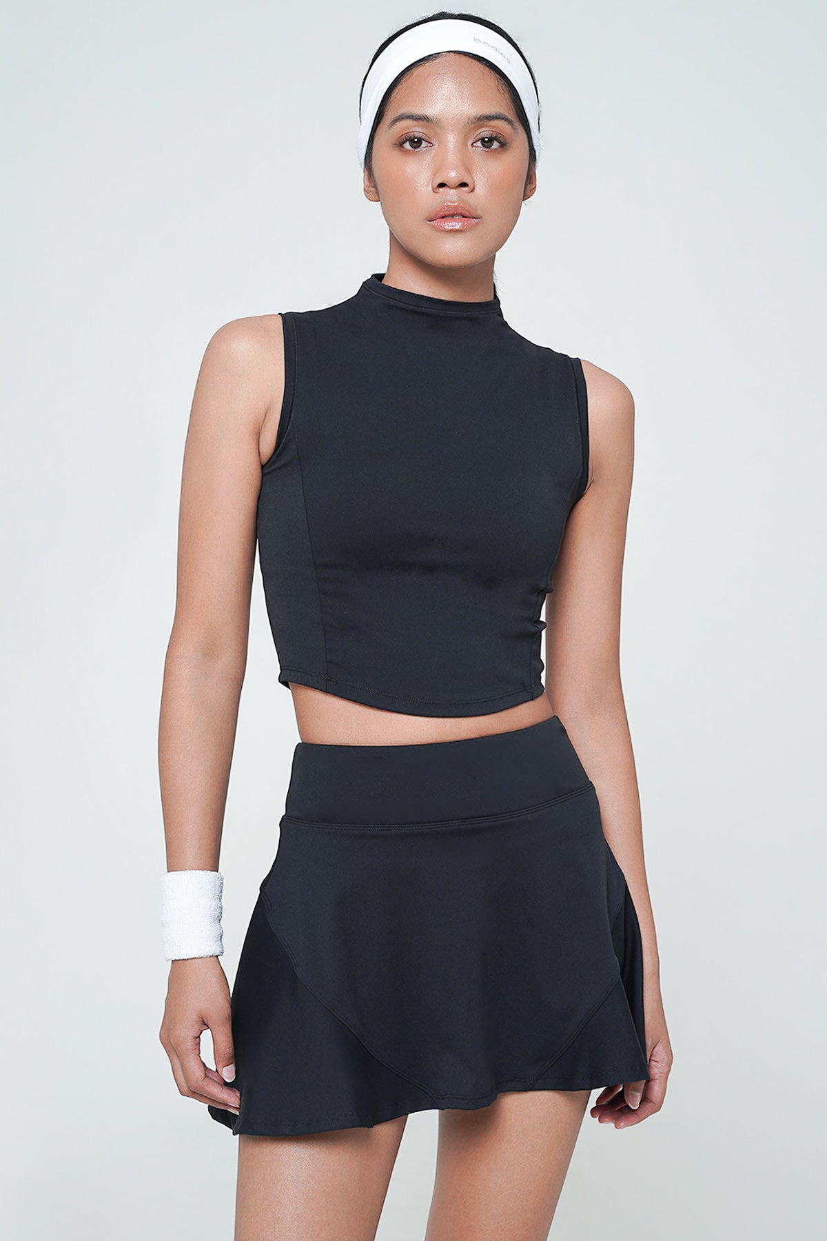 Volley Turtleneck Tank Bra in Black