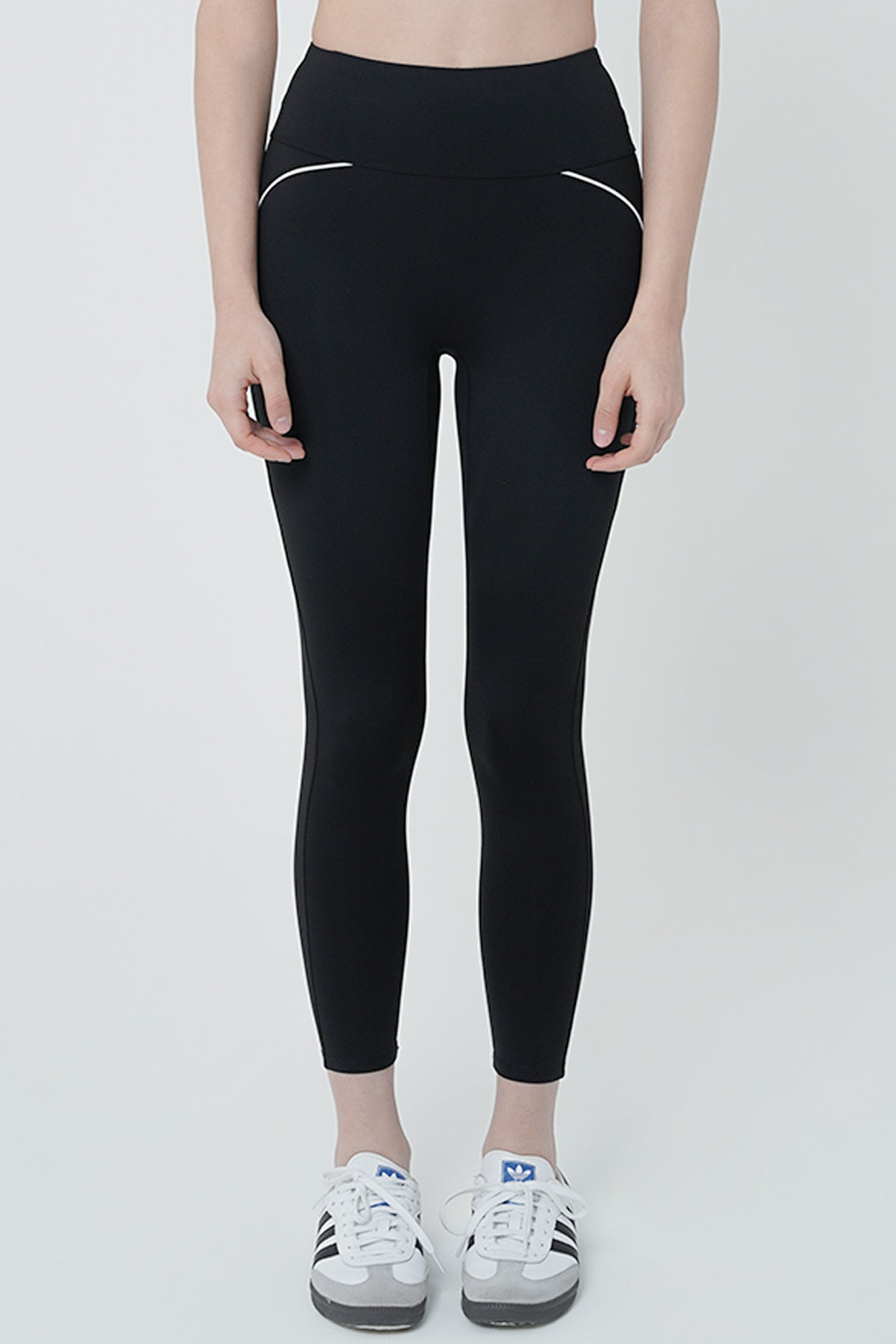 Race Legging in Black