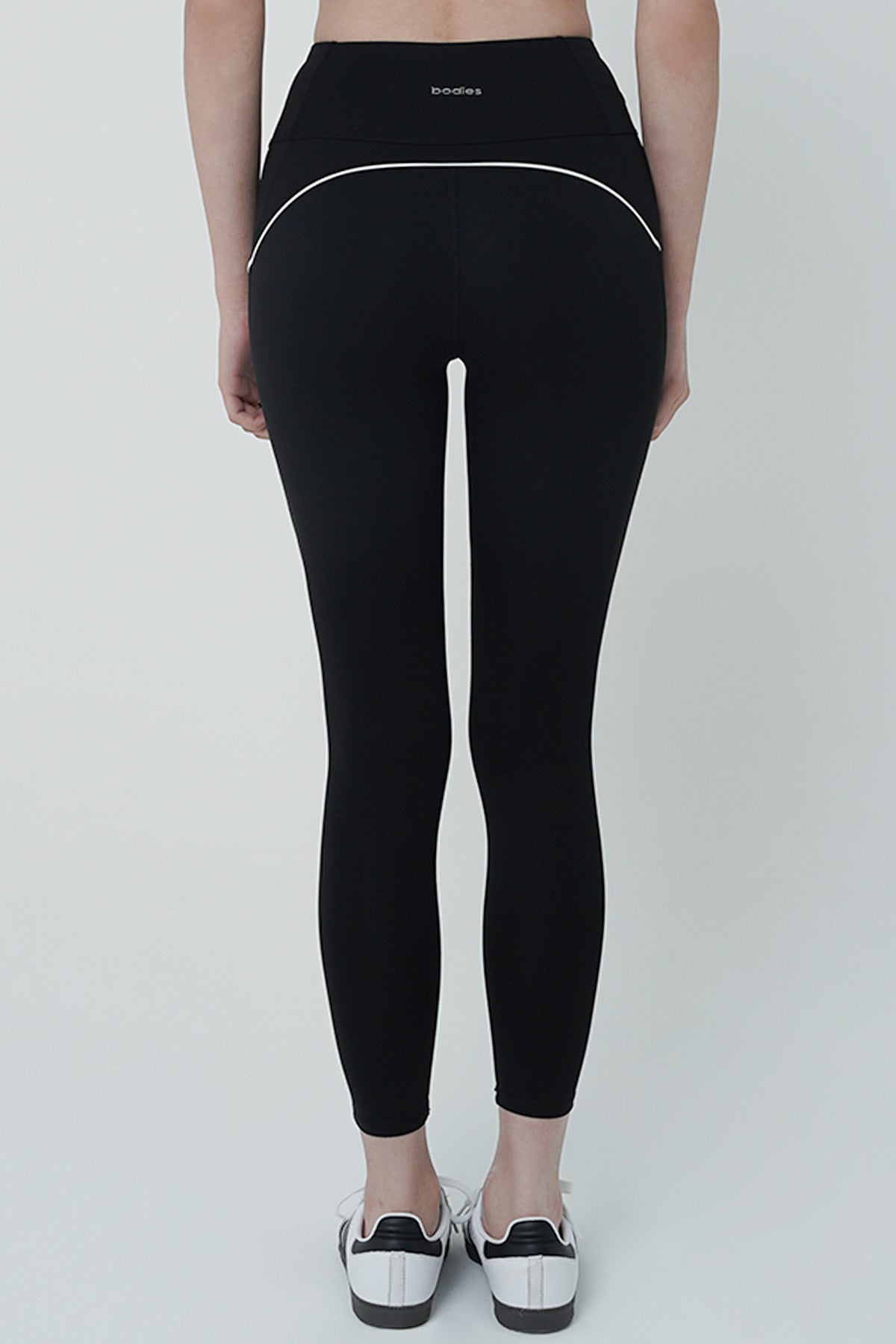 Race Legging in Black