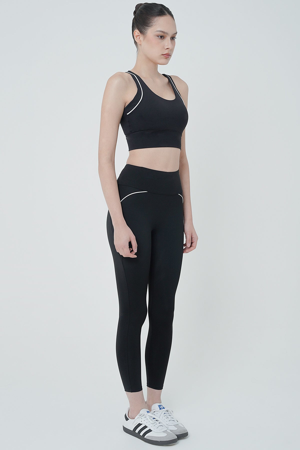 Race Legging in Black