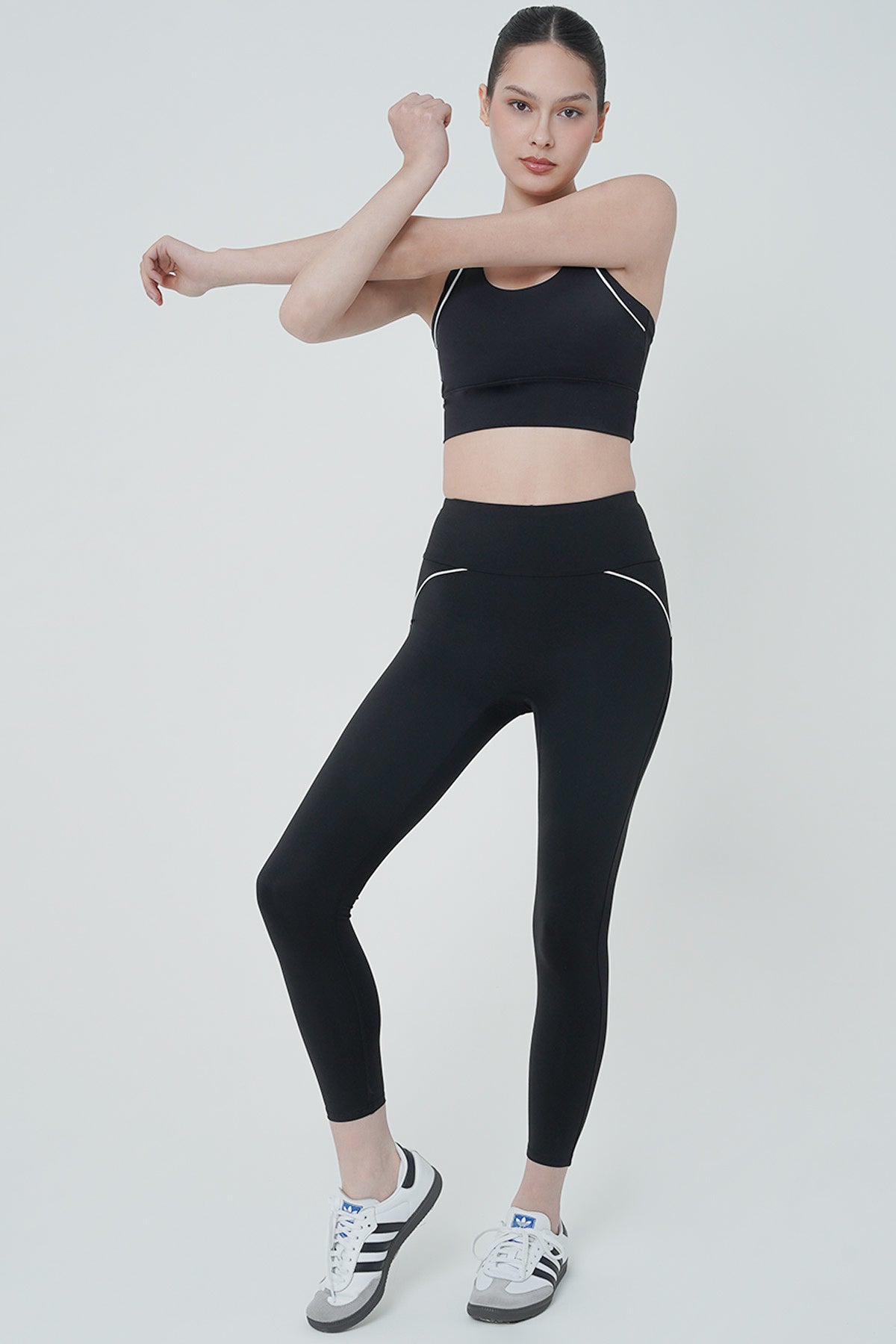 Race Legging in Black