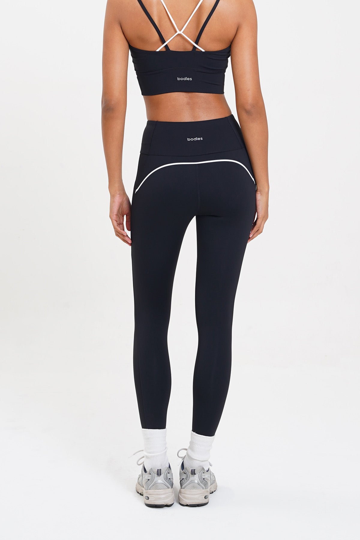 Race Legging in Black