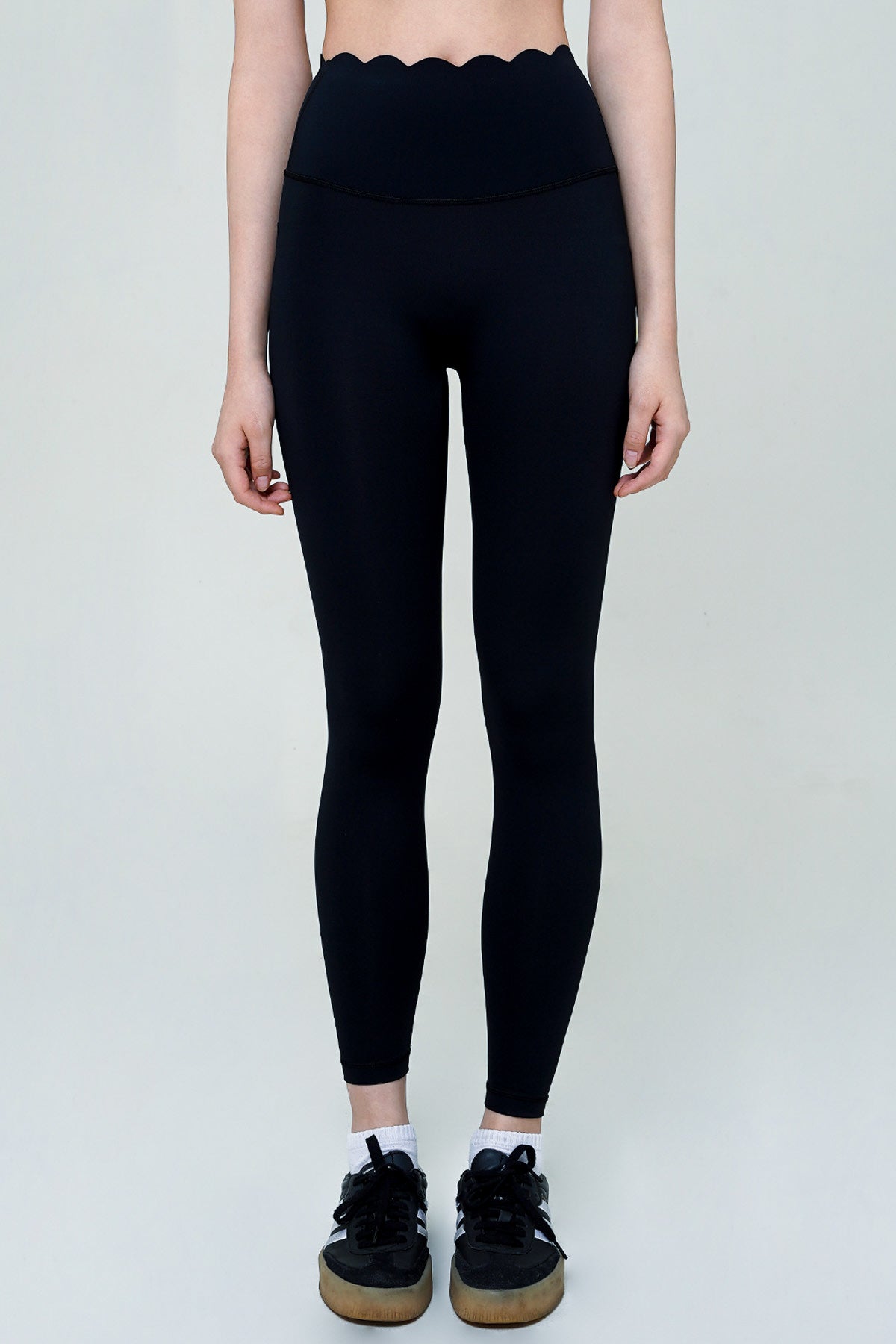 Case Legging in Black (Restock)