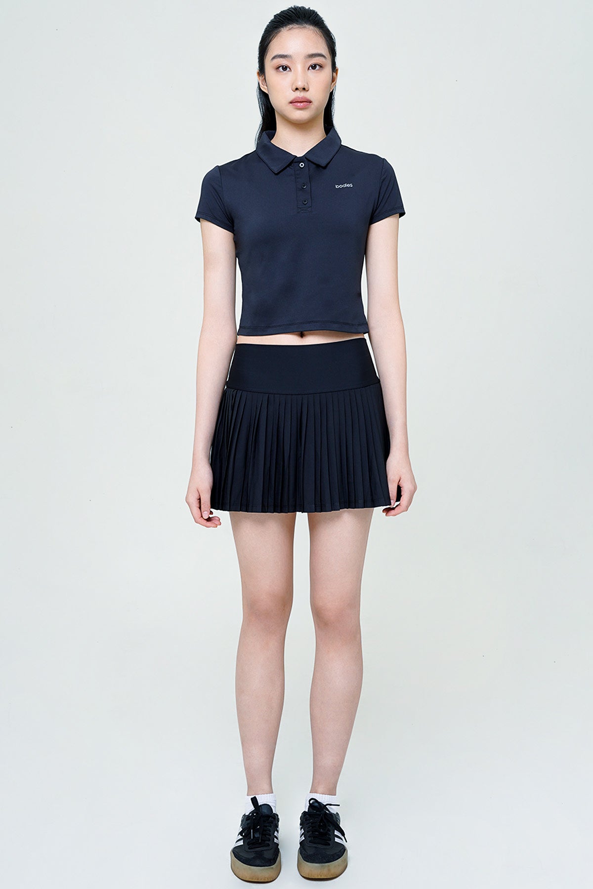 Lavish Pleated Tennis Skirt in Black