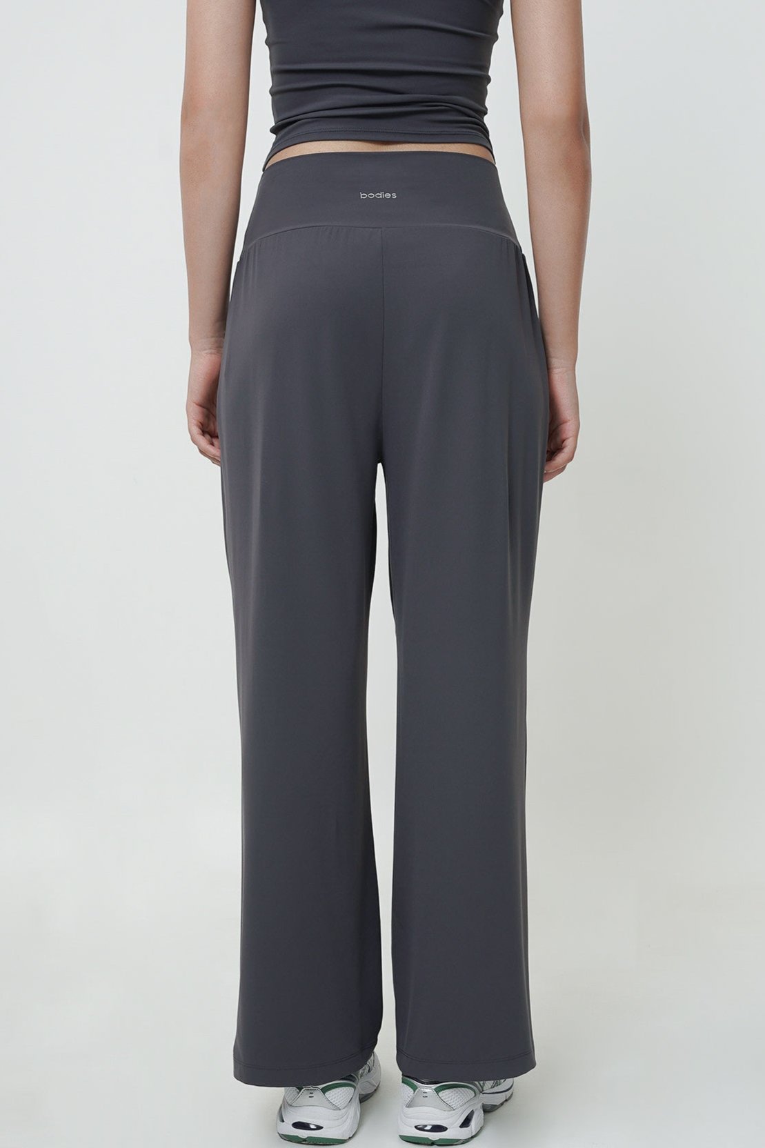 Full Pants in Graphite Grey