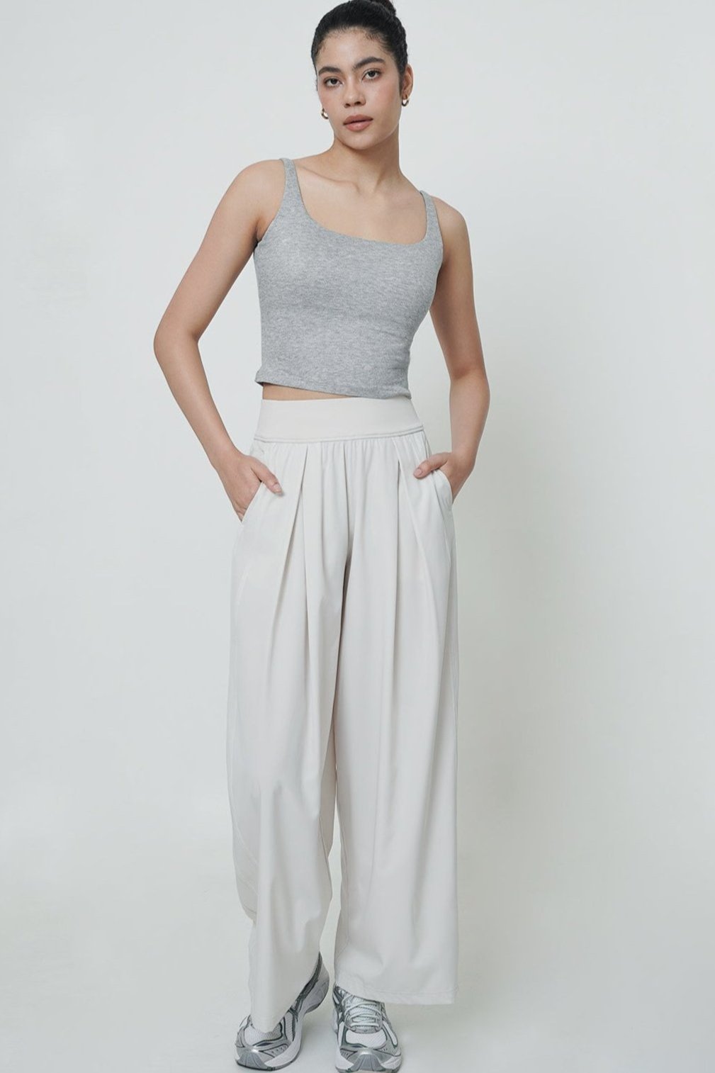 Dynamic Bra Top in Light Grey