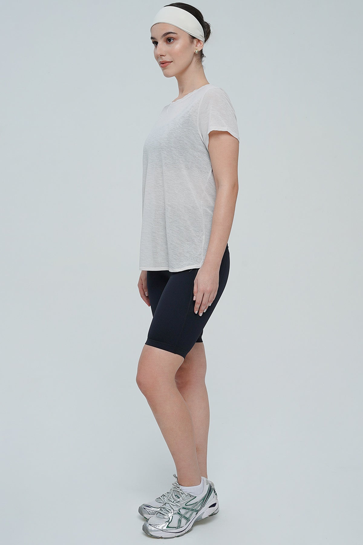 Gradual Top in Eggshell