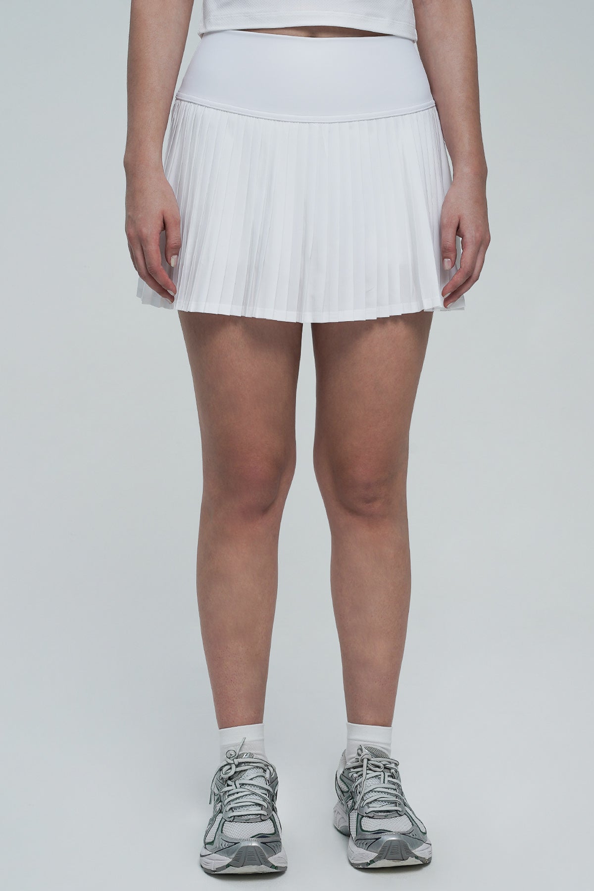 Lavish Pleated Tennis Skirt in White