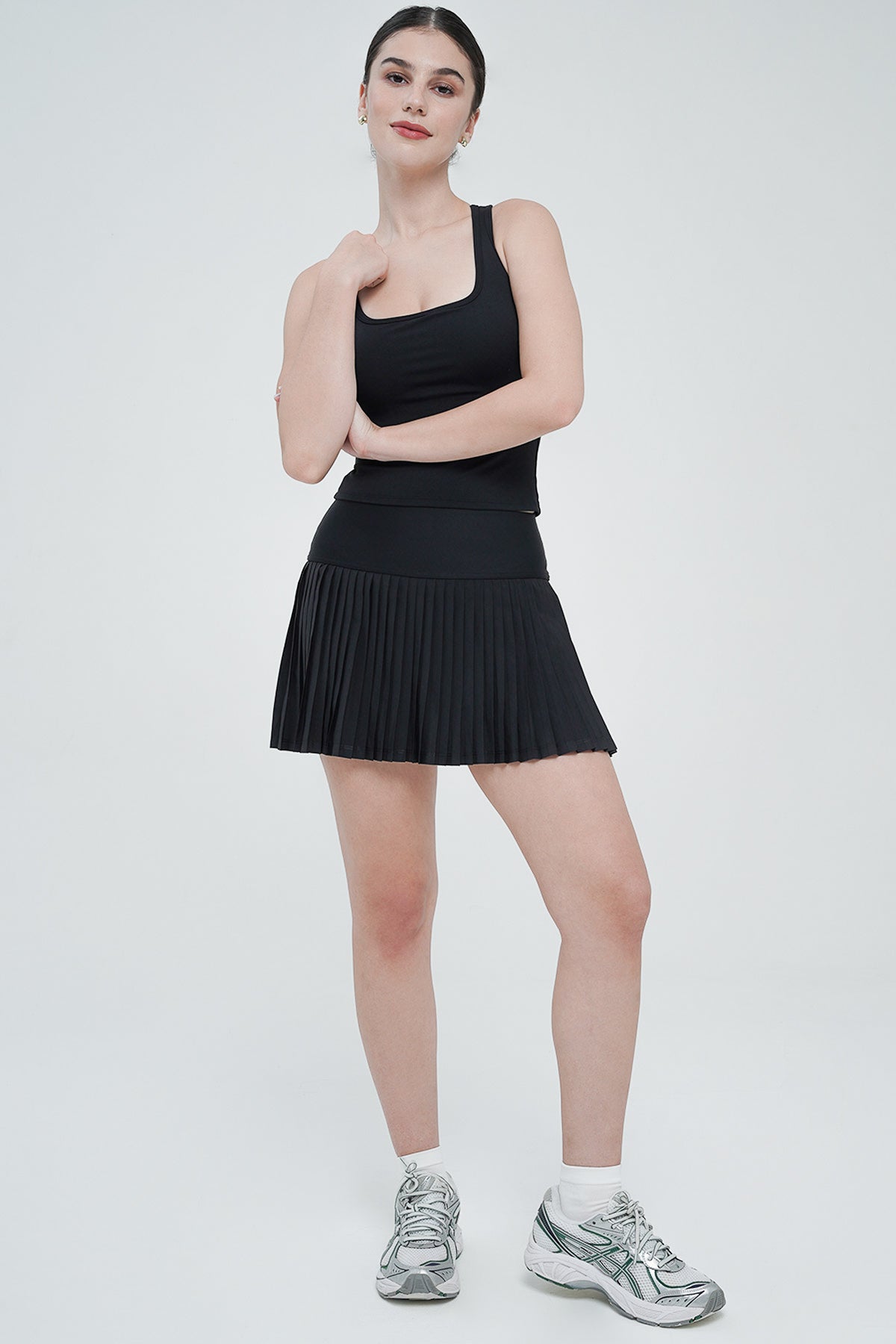 Lavish Pleated Tennis Skirt in Black