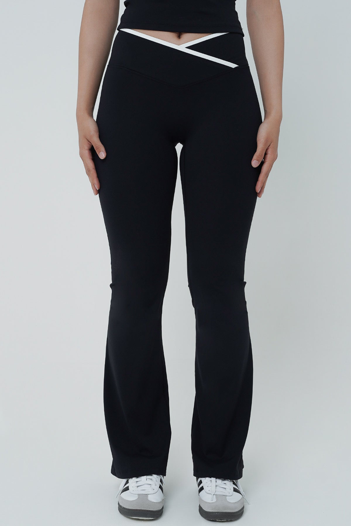 Thrive Flare Pants in Black (Last Pieces)