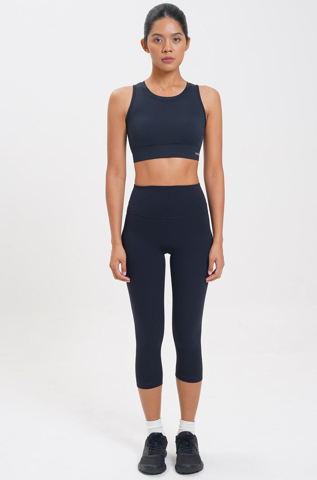 7/8 Revive Leggings in Black