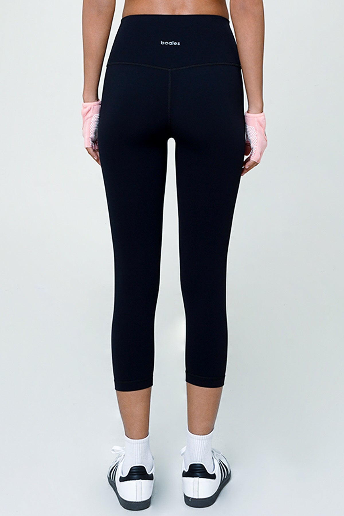 7/8 Revive Leggings in Black