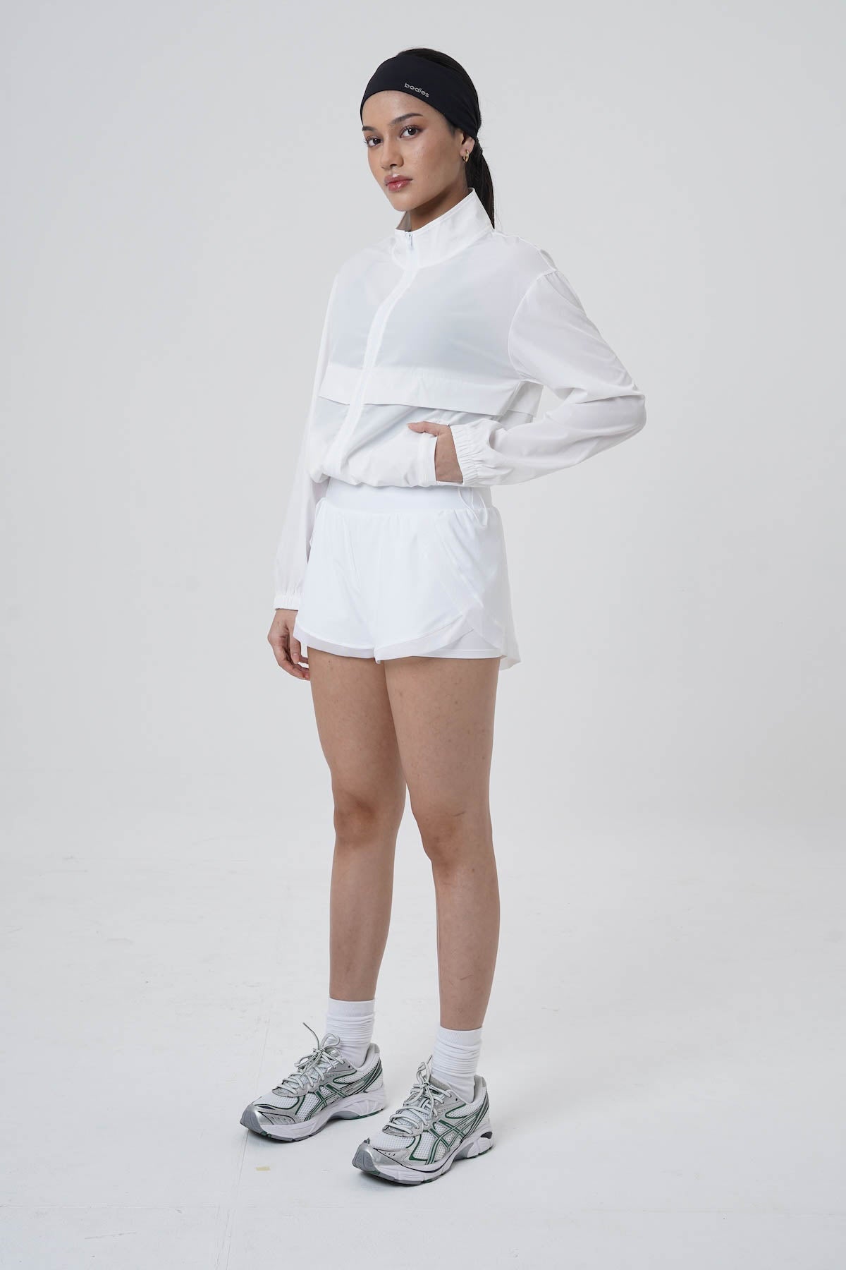 Quest Jacket in White (Restock)