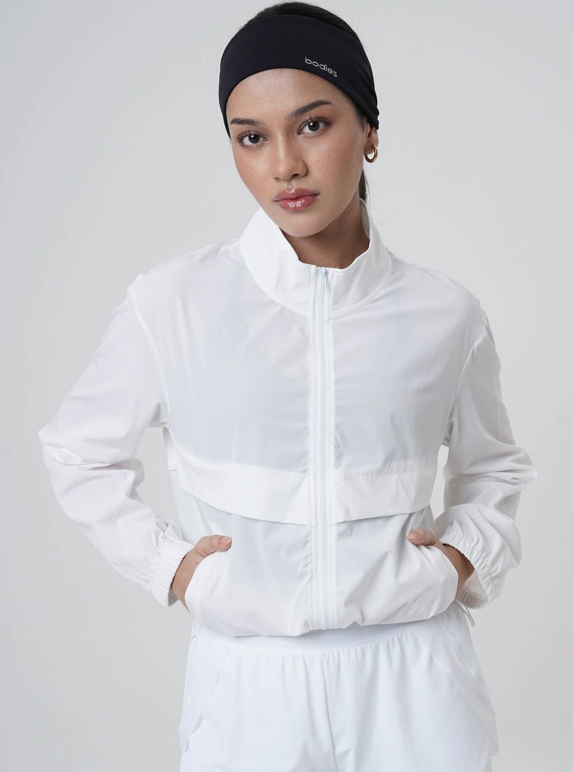 Quest Jacket in White (Restock)