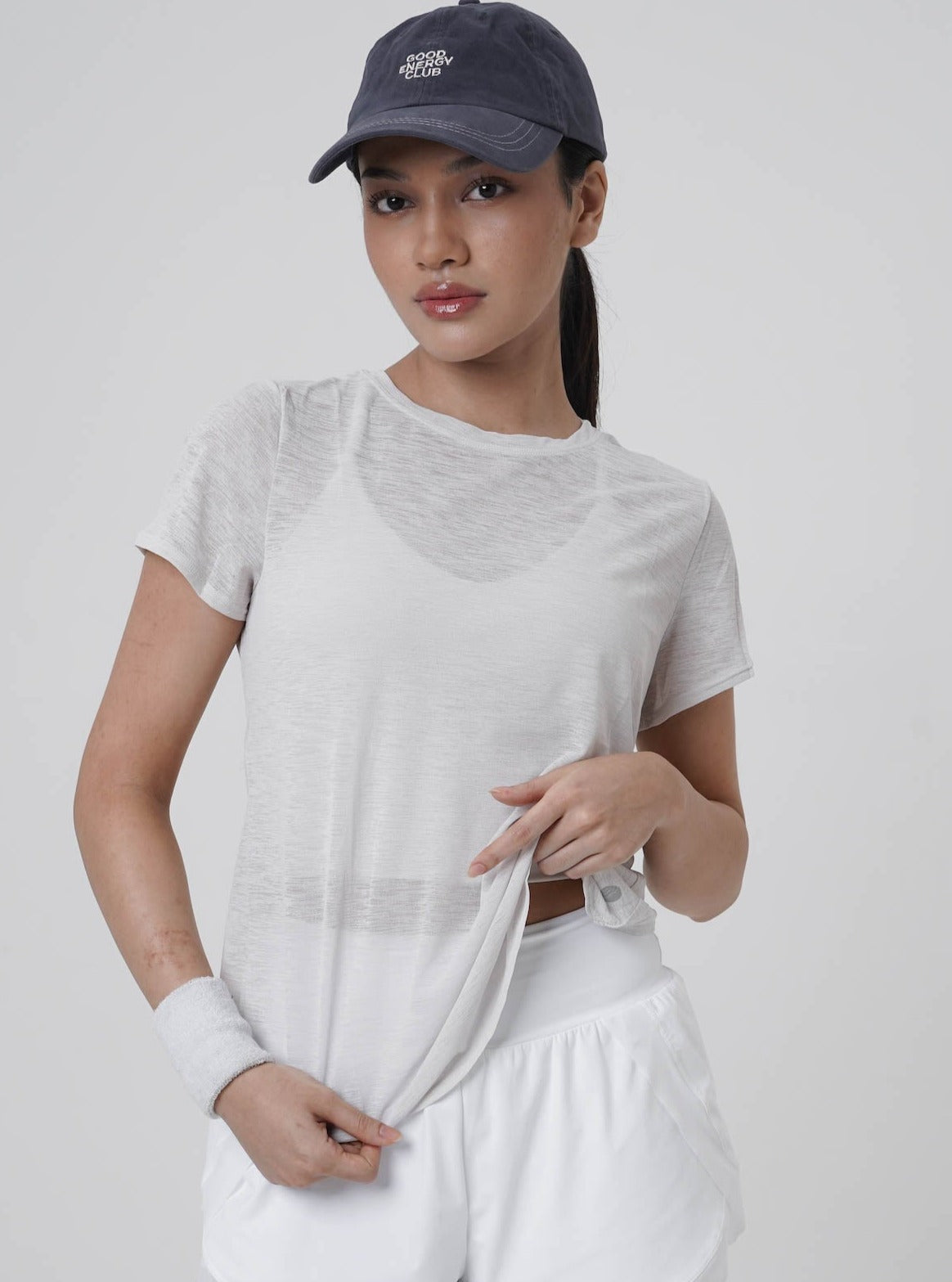 Gradual Top in Eggshell-Restock