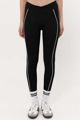 Firm Contrast Legging in Black