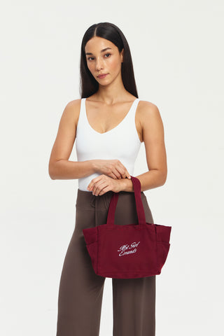 Bodies Tote Petite in Wine