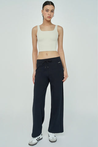 Slim Straight Pants in Black