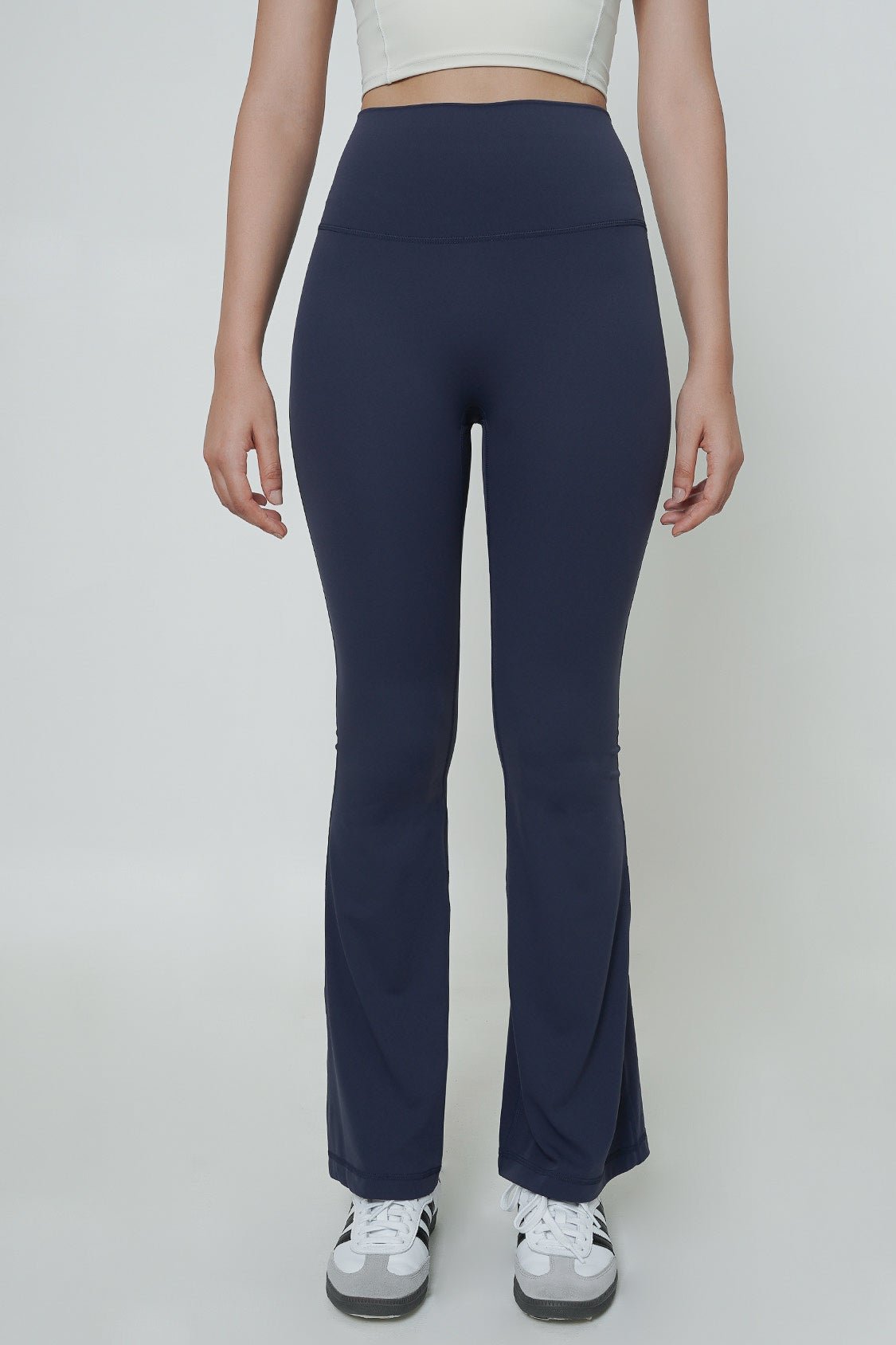 Ultralite Flare Pants in Navy