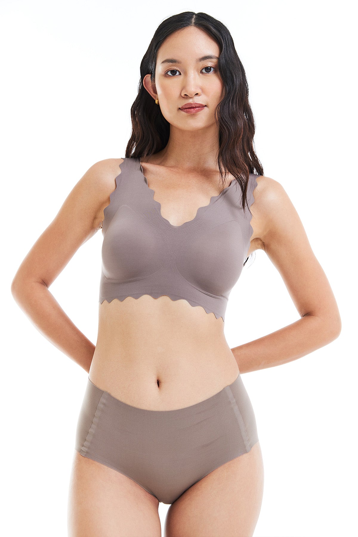 Bliss Scallop Bra in Mocha