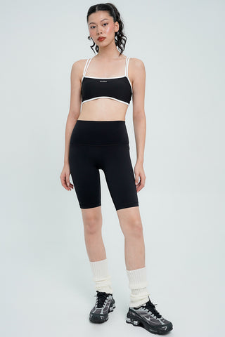 Asana Biker Shorts In Black