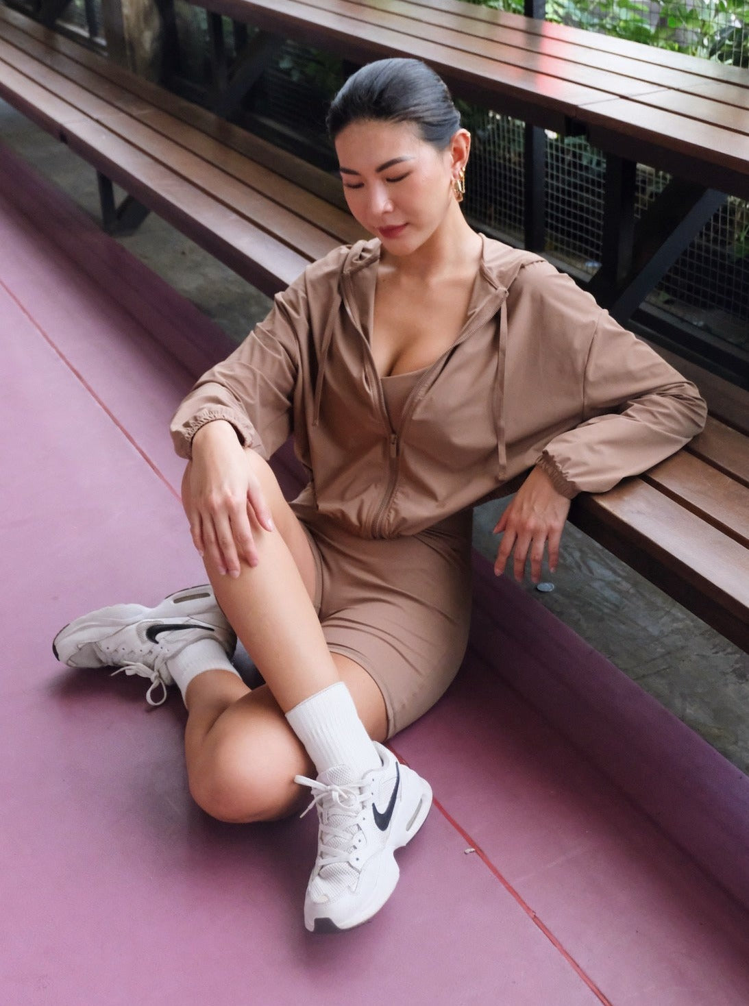 Enfold Hoodie in Cocoa (1 L LEFT)